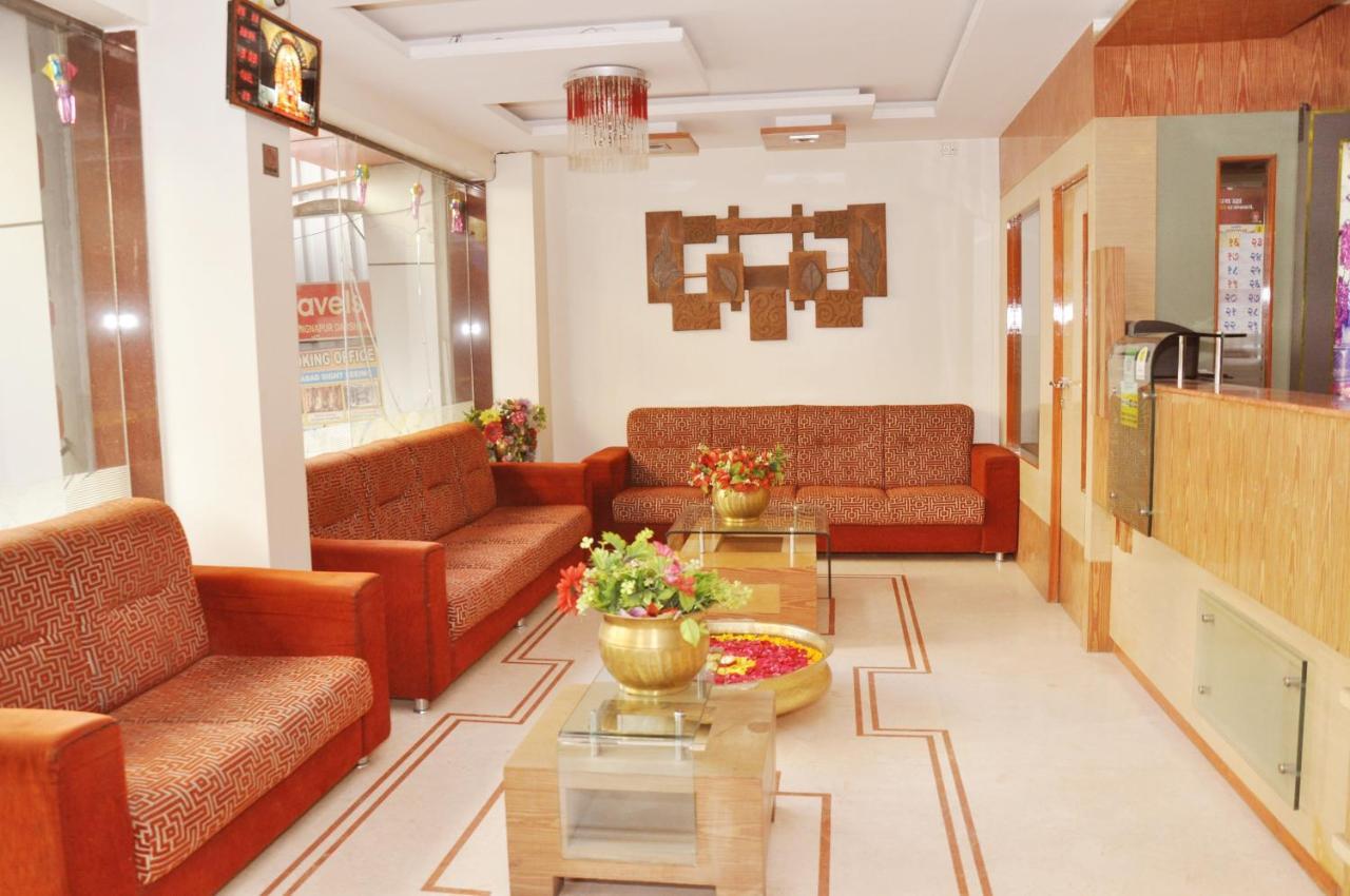 Hotel Sai Suraj Park Sirdi Kültér fotó