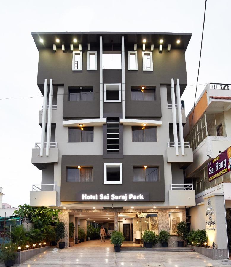 Hotel Sai Suraj Park Sirdi Kültér fotó