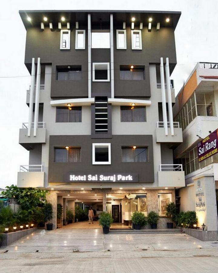 Hotel Sai Suraj Park Sirdi Kültér fotó