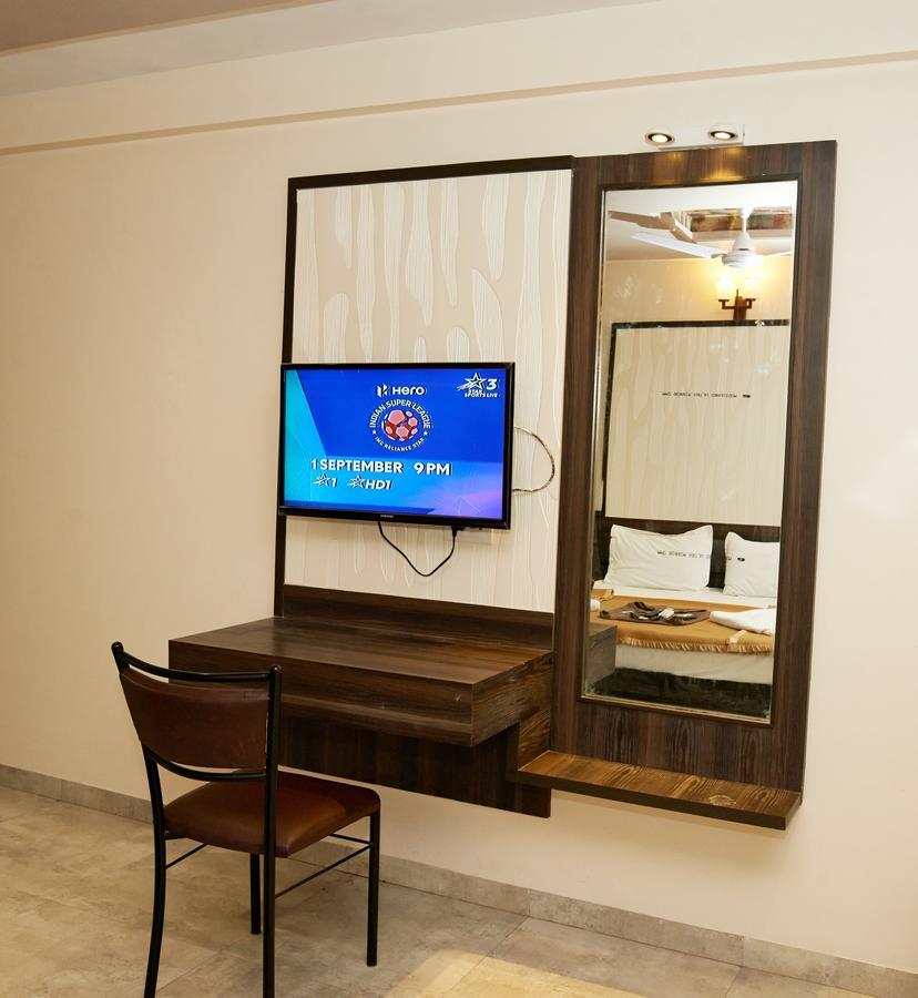 Hotel Sai Suraj Park Sirdi Kültér fotó