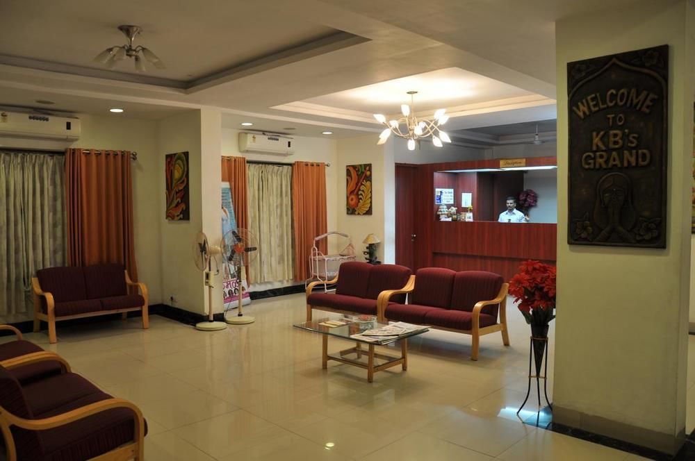 Hotel Sai Suraj Park Sirdi Kültér fotó