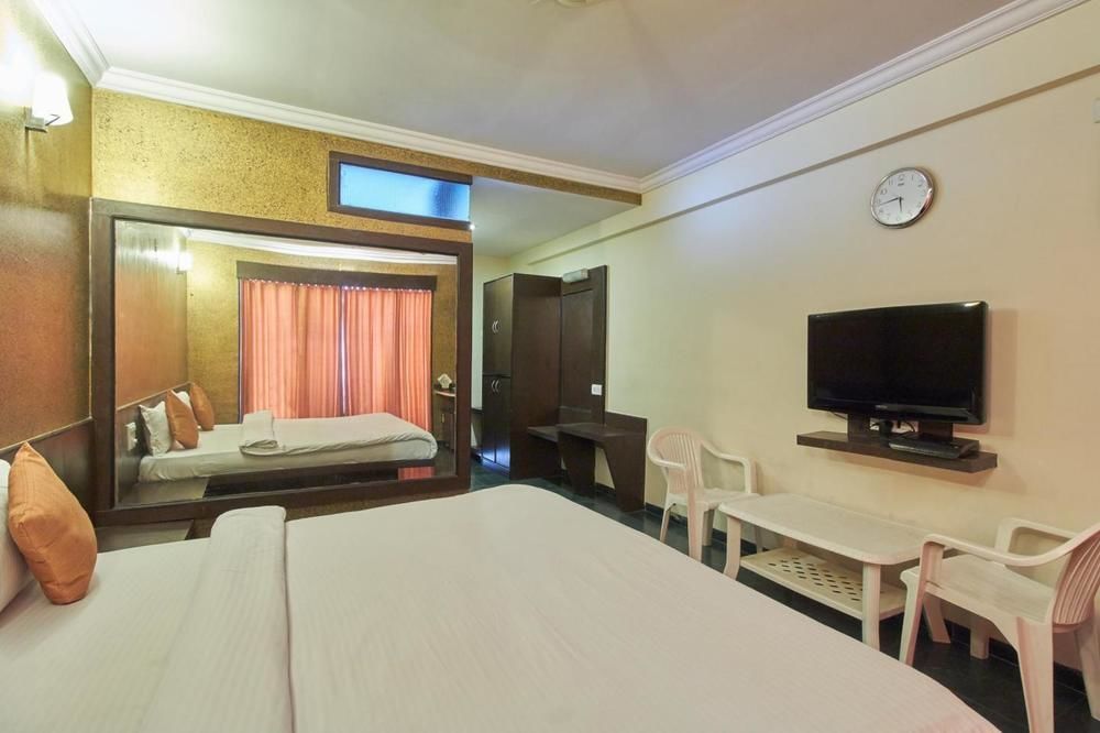 Hotel Sai Suraj Park Sirdi Kültér fotó