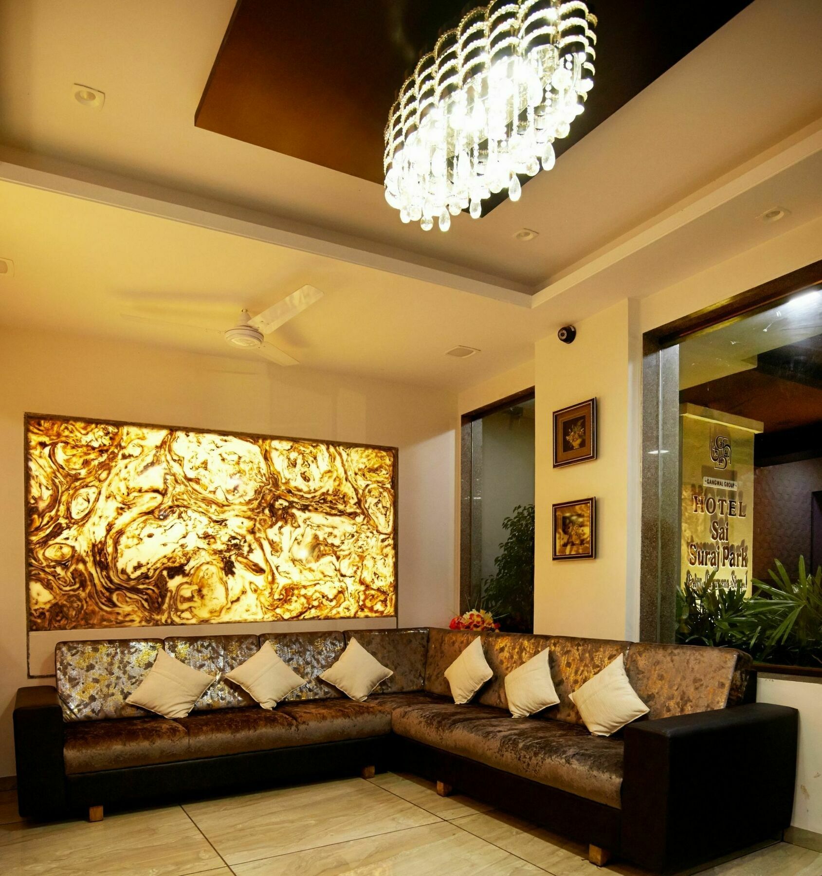 Hotel Sai Suraj Park Sirdi Kültér fotó
